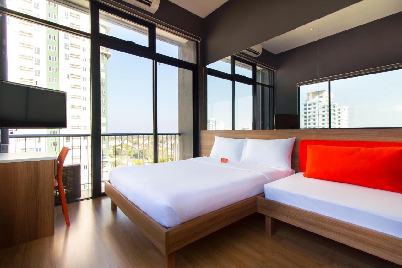 Azumi Boutique Hotel Muntinlupa City Exterior photo