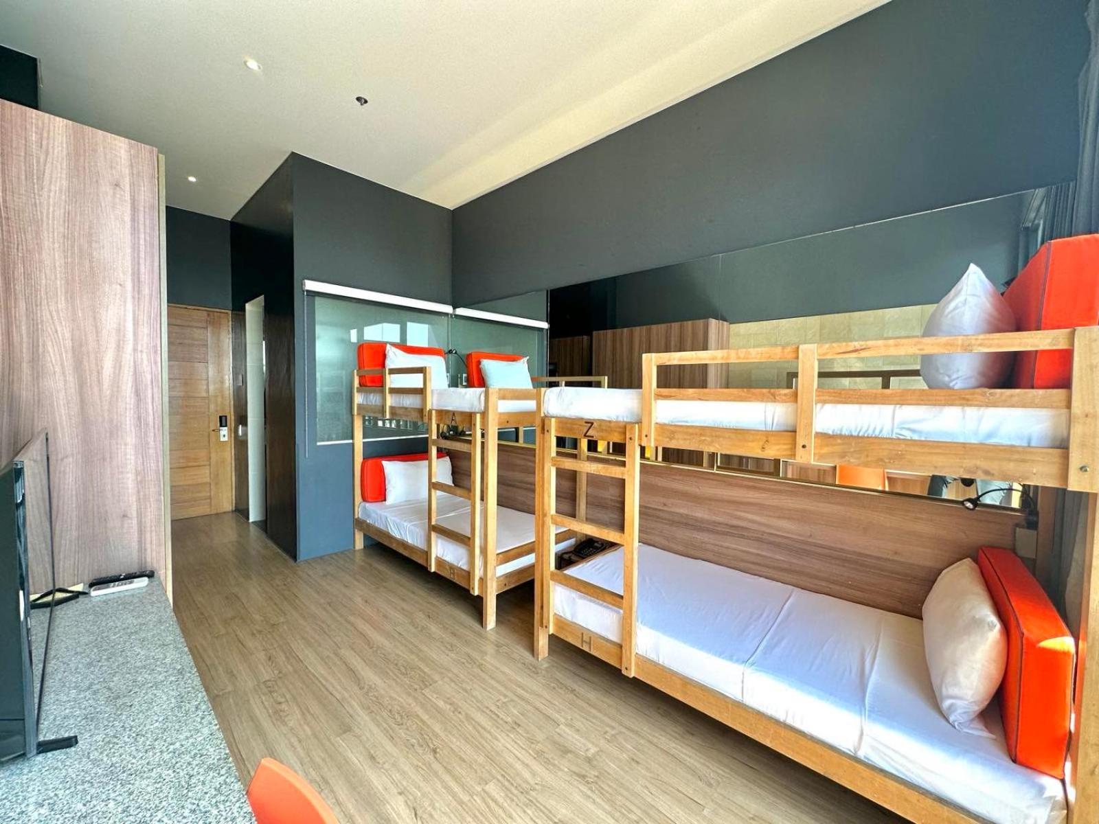 Azumi Boutique Hotel Muntinlupa City Exterior photo