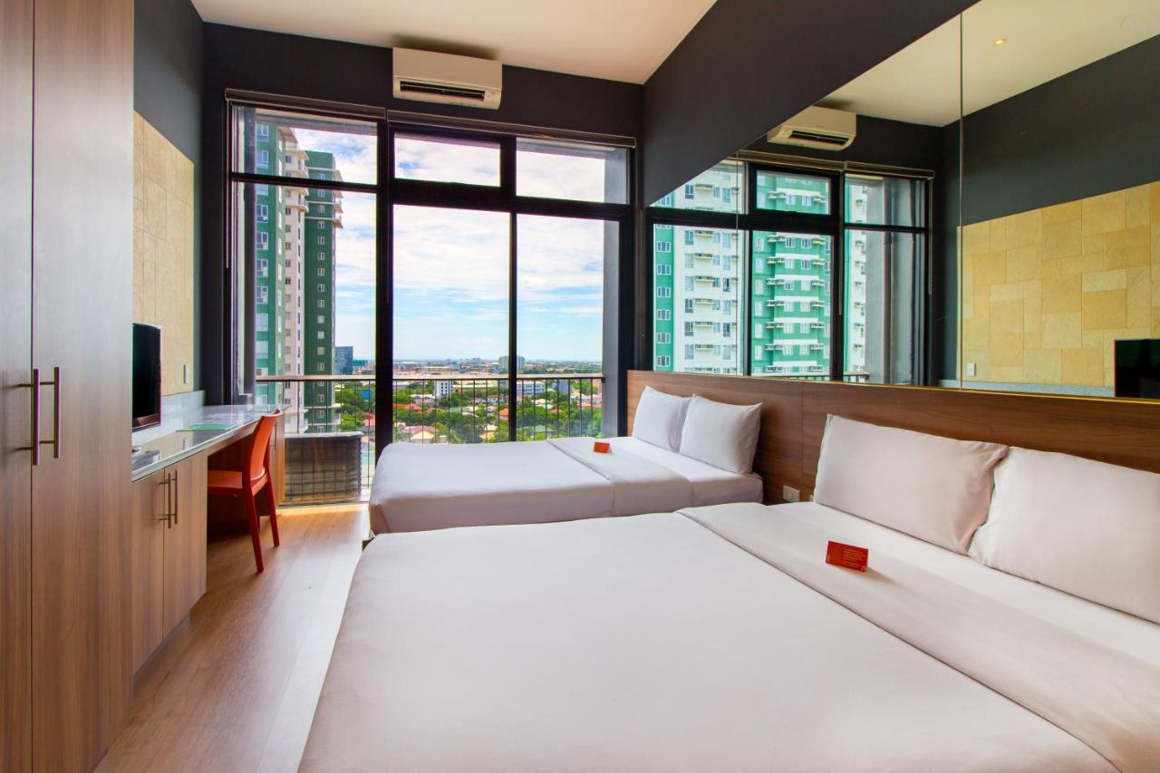 Azumi Boutique Hotel Muntinlupa City Exterior photo
