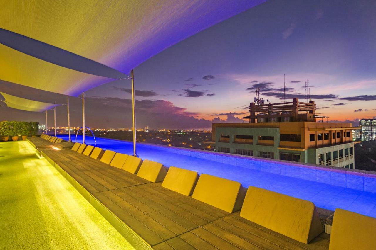 Azumi Boutique Hotel Muntinlupa City Exterior photo